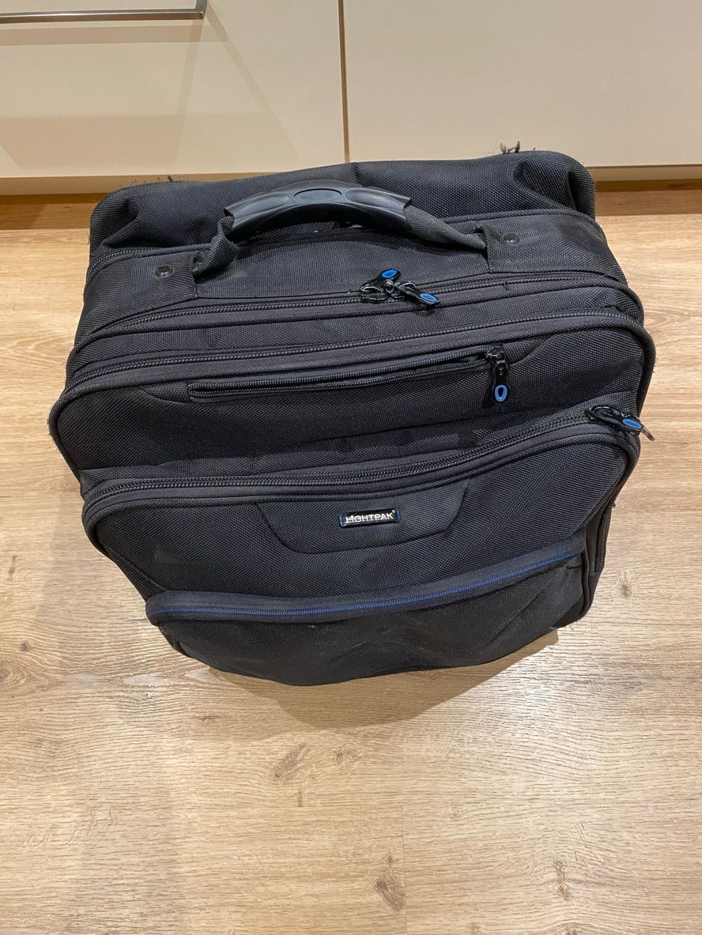 Valigie: Pilotenkoffer schwarz gebraucht – Usato da St. Niklausen OW venduto da LED-Shop 1
