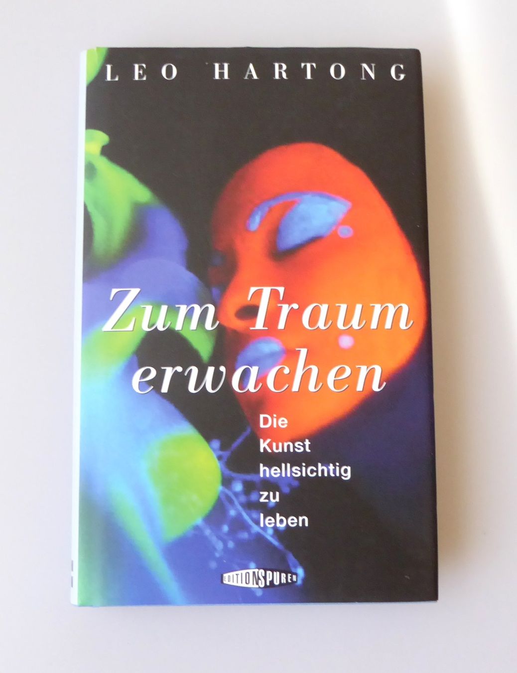Libri: Zum Traum erwachen – Nuovo e nell'imballaggio originale da Mauren venduto da Yeelen 1