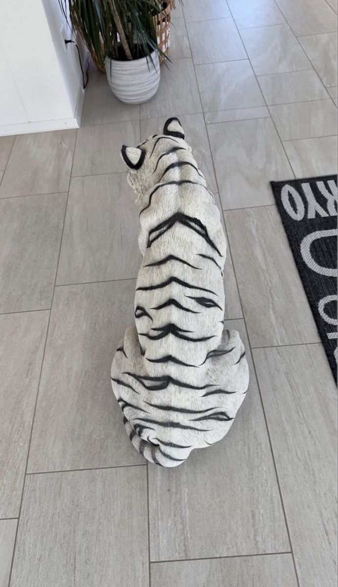 Statuette: Weisser Tiger, Top Zustand! – Nuovo (secondo la descrizione) da Rorschacherberg venduto da dom1987 2