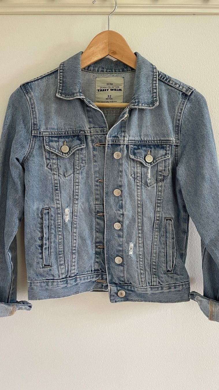 Giacche: Jeansjacke, Grösse 32 – Usato da Burgdorf venduto da Crown. 1