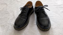 Dr Martens 42