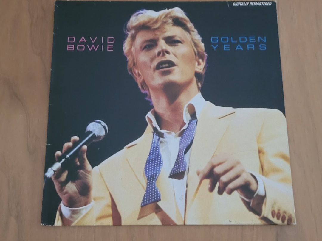 Vinyles: LP  David Bowie – D'occasion à Martigny par MZ-67