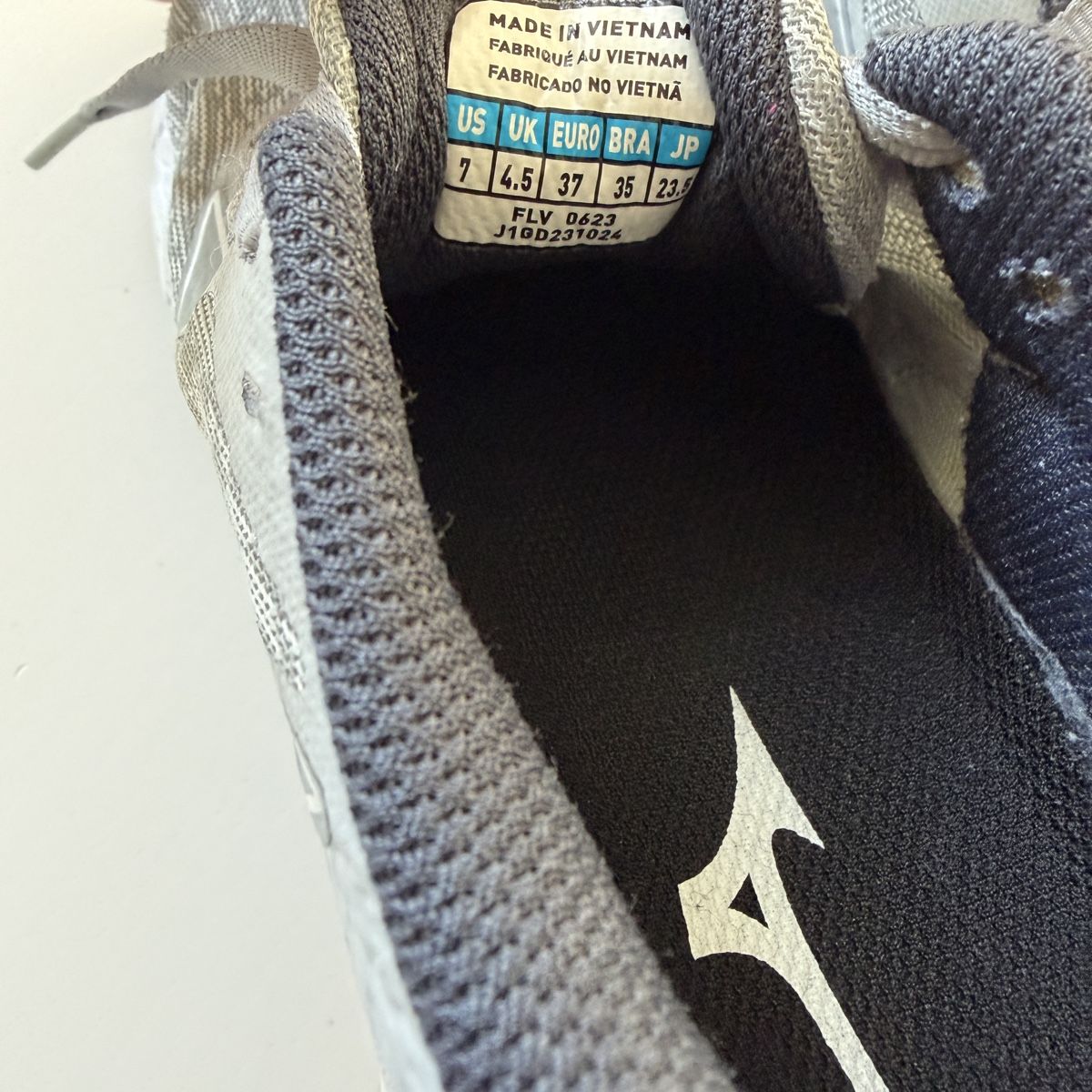 Mizuno Scarpe da donna: Mizuno shoes – Usato da Emmen venduto da Avviivva_Com2023 6