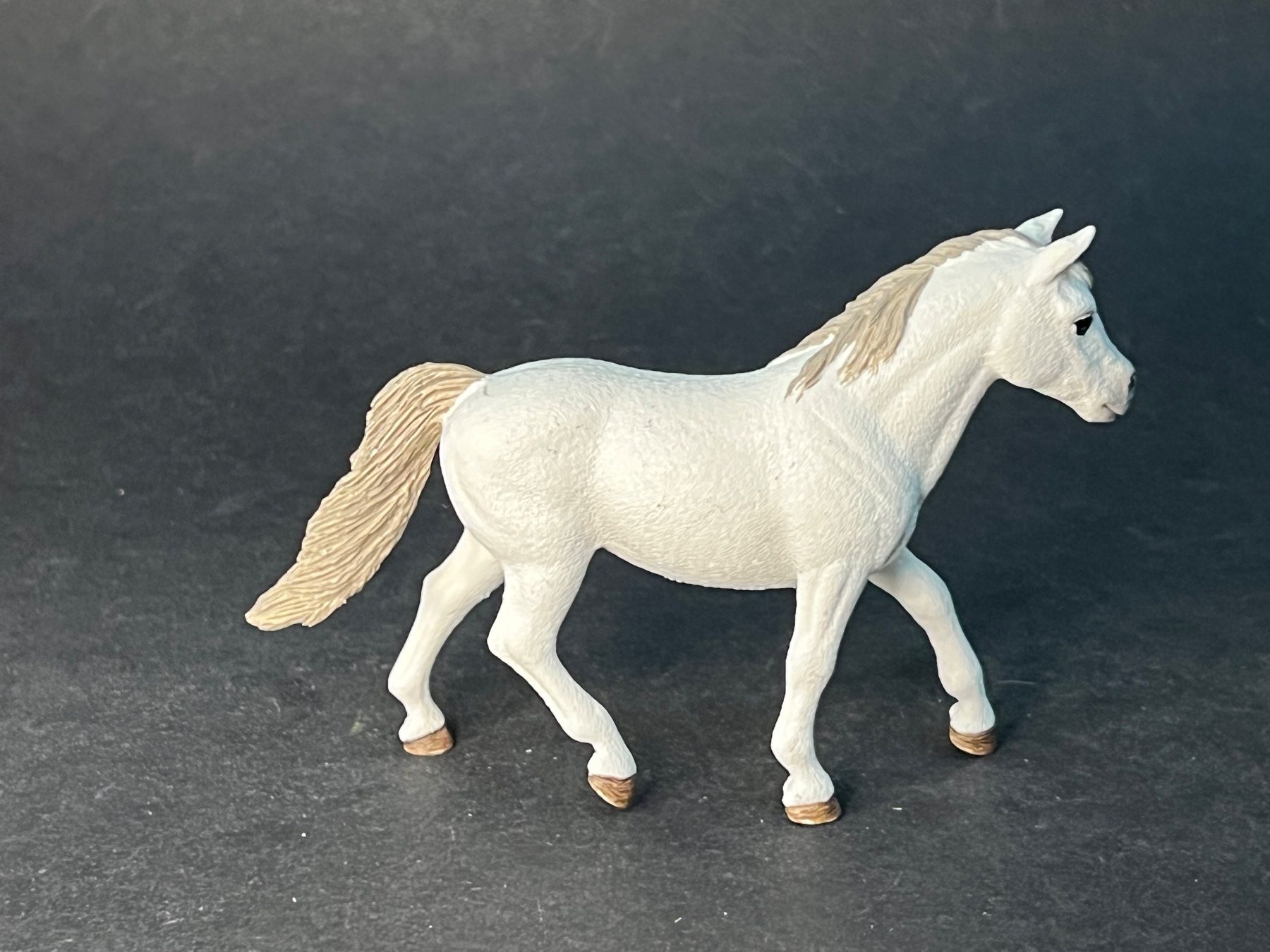 Schleich Statuette: Schleich 42467 - Connemara Pony Stute Pferd – Usato da Ennetbaden venduto da mapa05 7