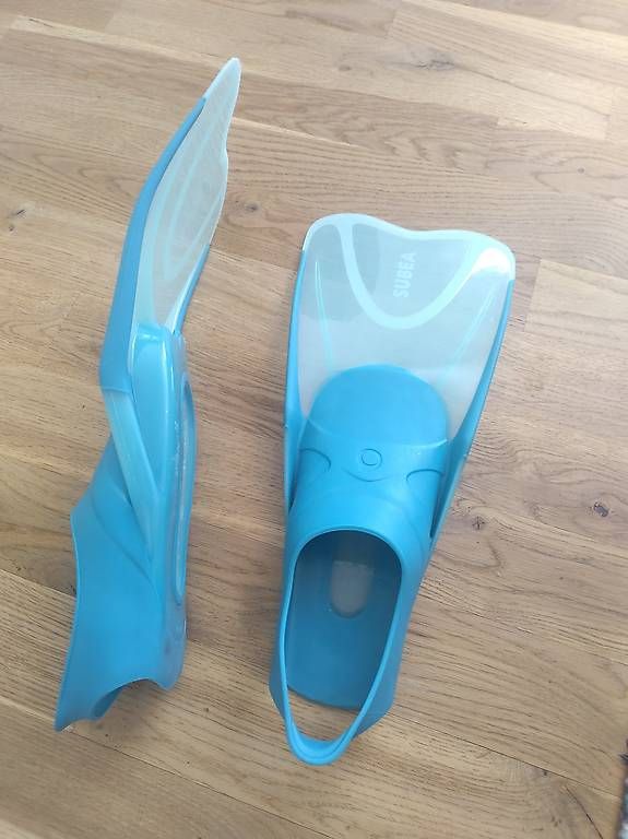 Palmes, Masques & Tubas: Kinderflossen Subea – D'occasion à Aesch BL par TanjaRuder 1