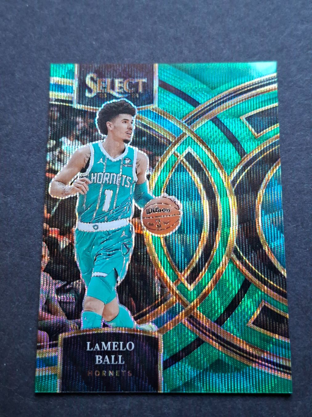Nba Sammelbilder & Trading cards: Lamelo Ball /50 Green Wave Refractor Select 23-24 – Gebraucht aus Olten von koloboogie