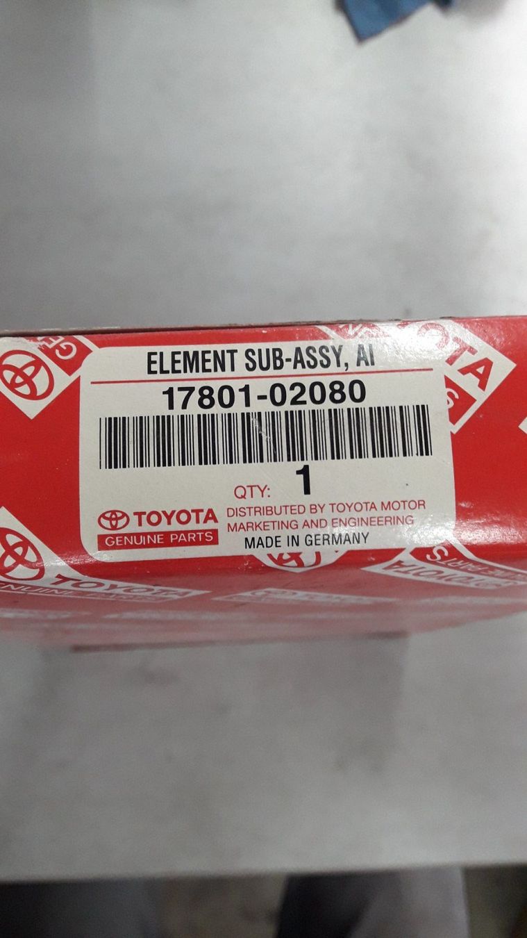 Ventilazione: Toyota Luftfilter 17801-02080 – Nuovo e nell'imballaggio originale da Flawil venduto da LG-AG_Teilemarkt