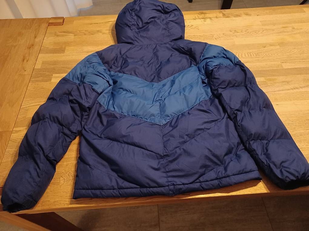Giacche & Cappotti: Nike Jacke Grösse 158-170cm – Usato da Brunnen venduto da 77miul77 1