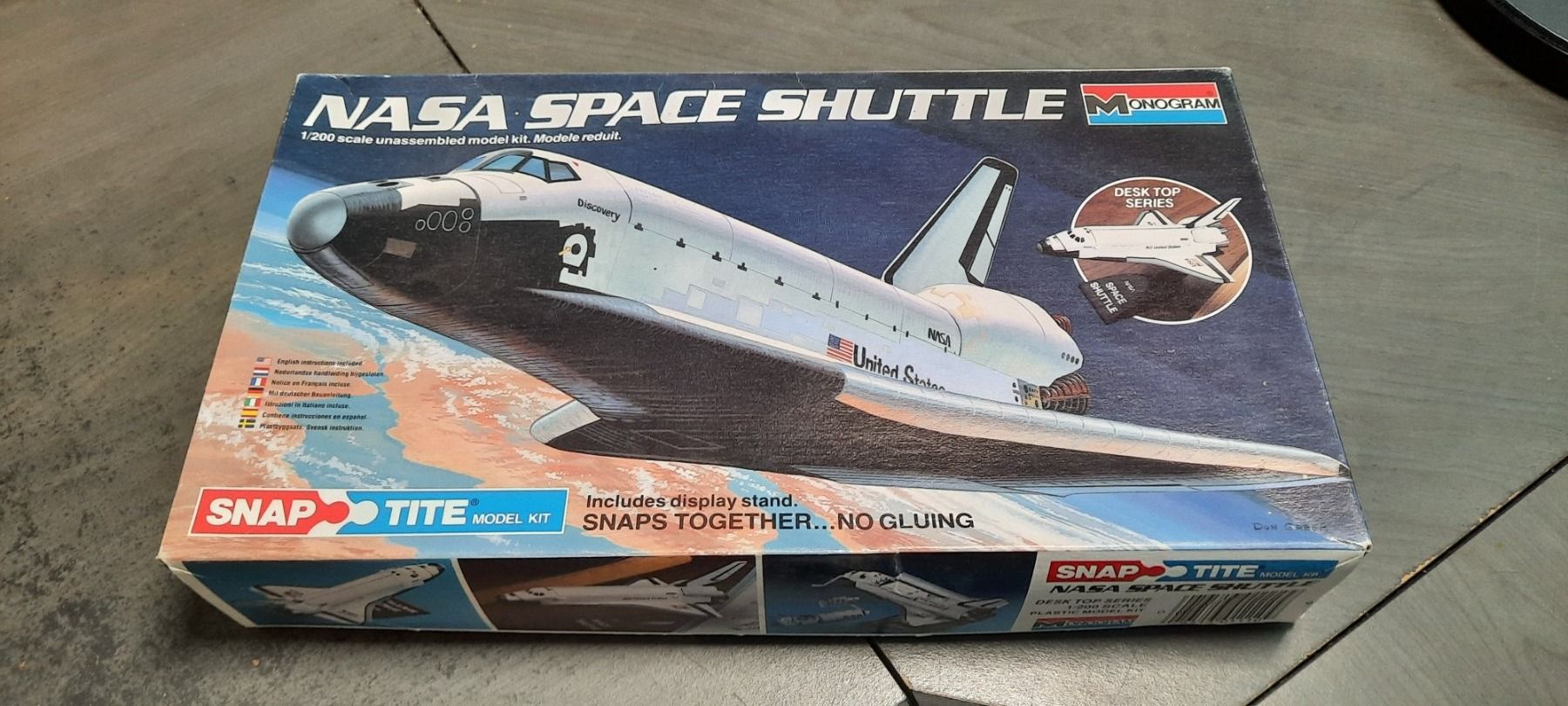 Kit di modellismo & Modellini statici: Monogram 1/200 NASA Space Shuttle "Snap Tite" Nr. 1110 – Usato da Flawil venduto da baum117