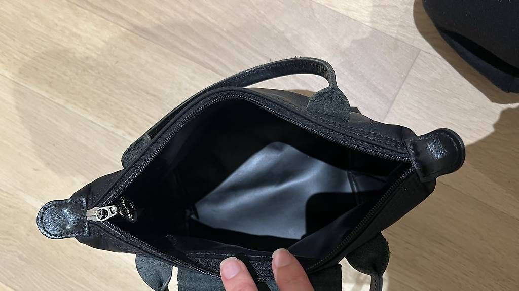 Taschen für Damen: Longchamp Le Pliage Handtasche schwarz – Gebraucht aus Dübendorf von fadrinli 4