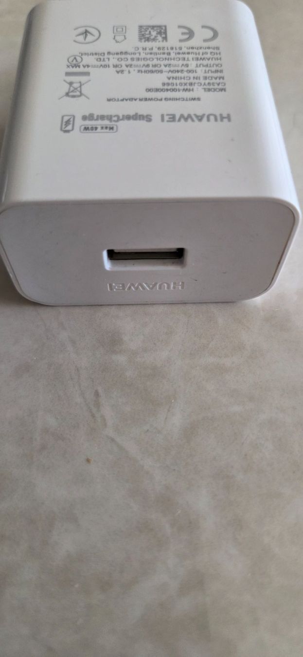Huawei Caricabatterie: Huawei Supercharger 40Watt – Usato da Zihlschlacht venduto da vogelgrip 1