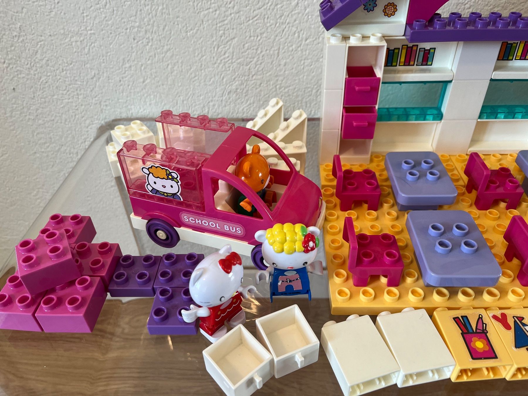 Hello Kitty Baukästen: LEGO Duplo-kompatibles Hello Kitty-Set – Gebraucht aus Adliswil von Ritchey 2
