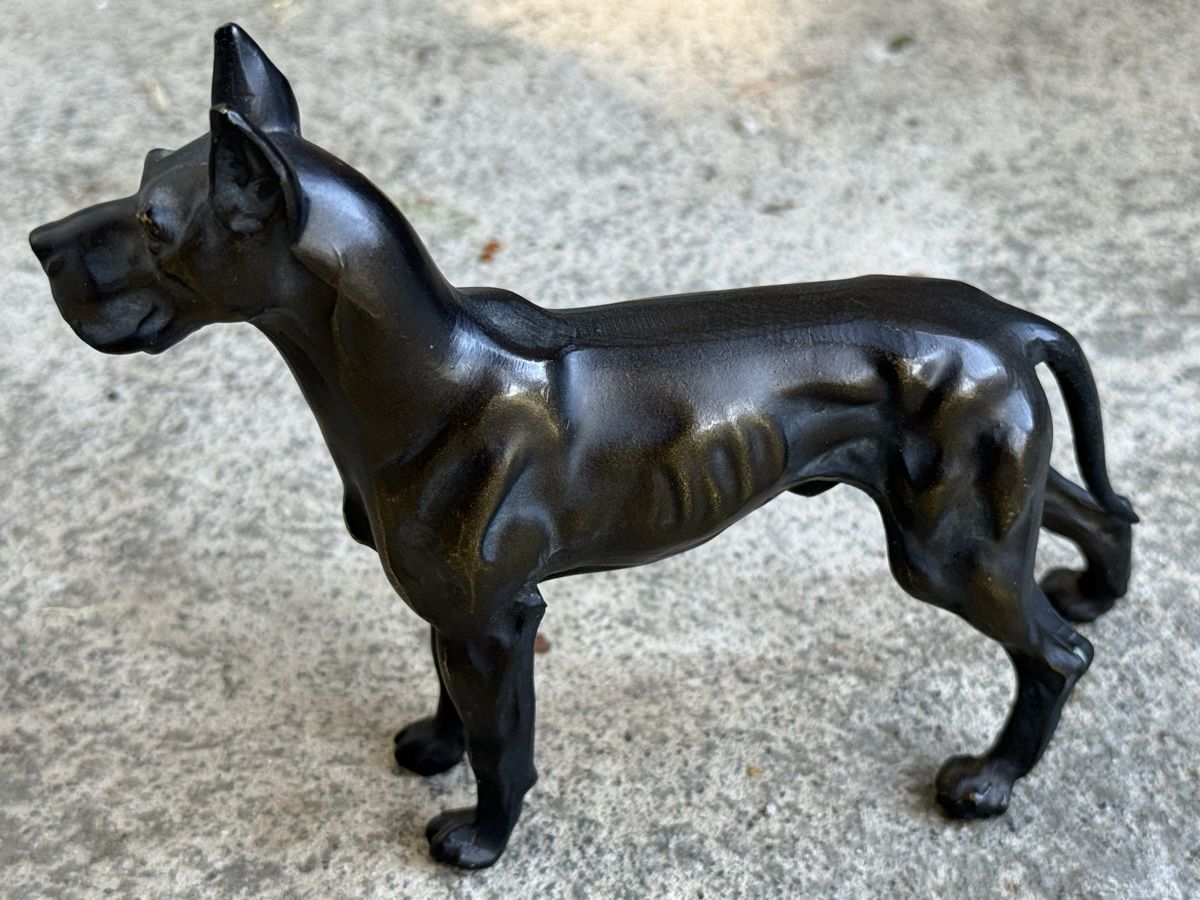 Statuette: Schöne Figur DEUTSCHE DOGGE Bronzeguss  – Usato da Konolfingen venduto da petzipetz 1