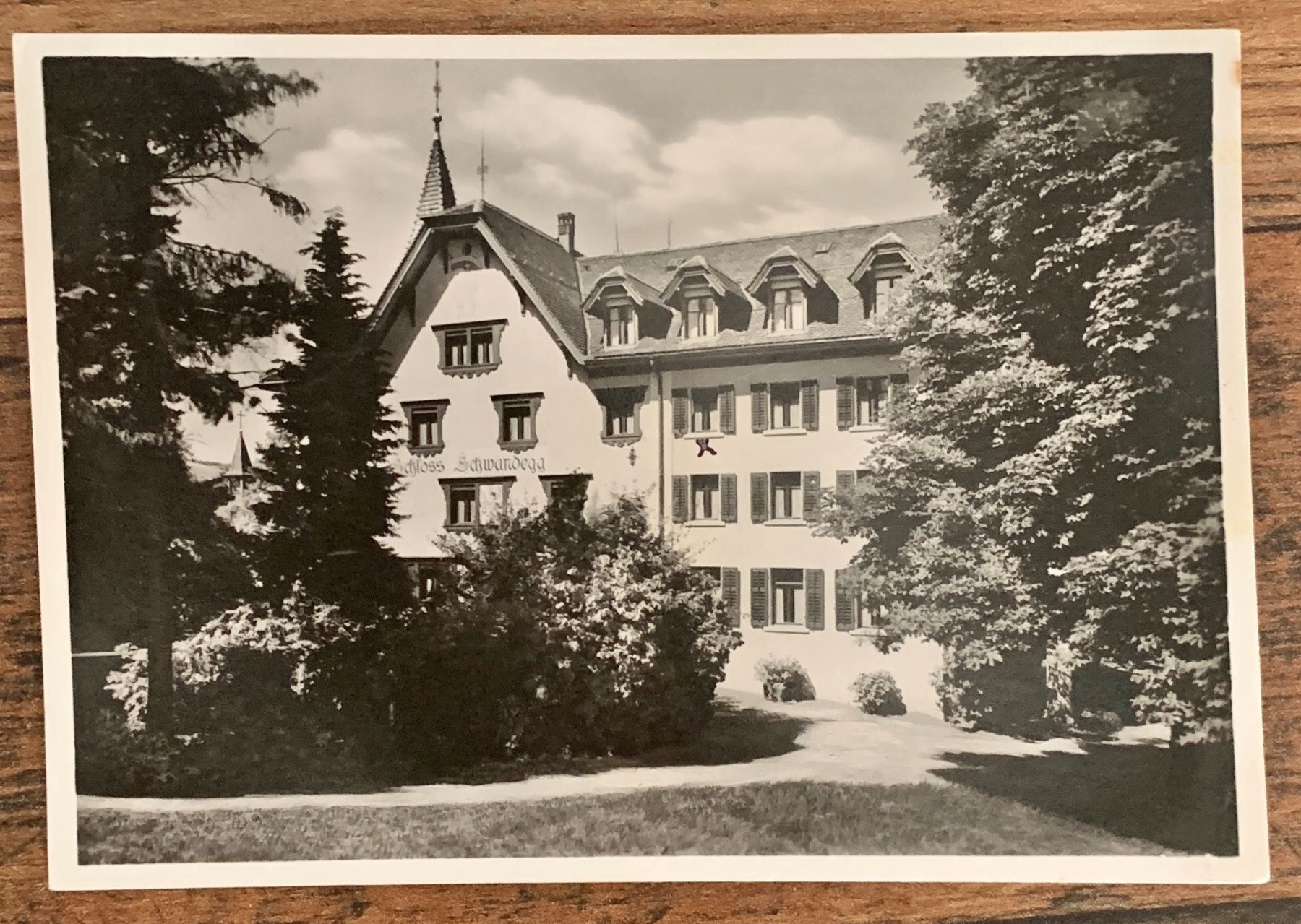 Cartoline postali: MENZINGEN - ERHOLUNGSHEIM – Usato da Lutry venduto da Ediego