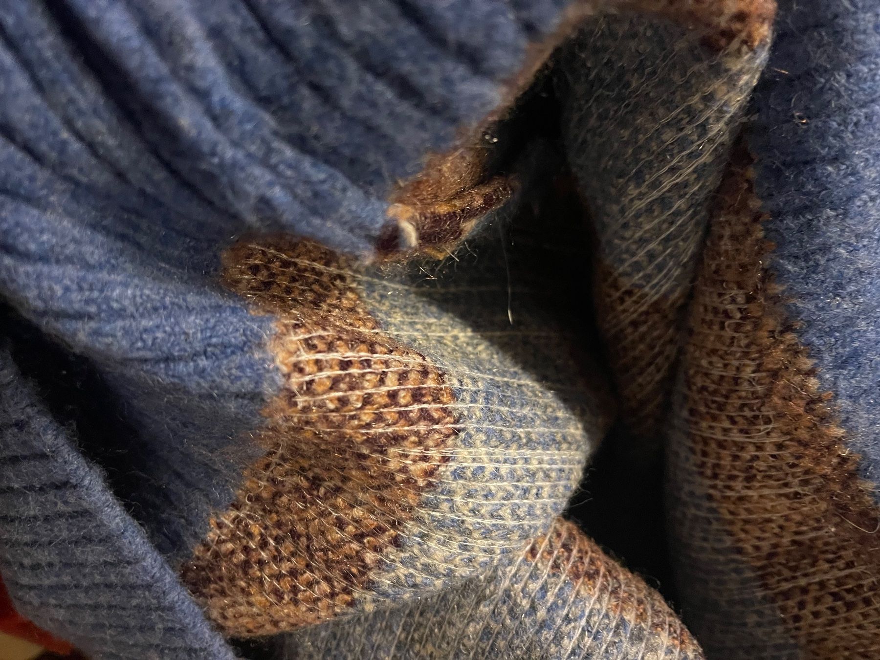 Maglioni & Felpe: Pullover/Schicker Damenpulli mit Pailletten Gr. M – Usato da Rüschlikon venduto da Lajniii 9