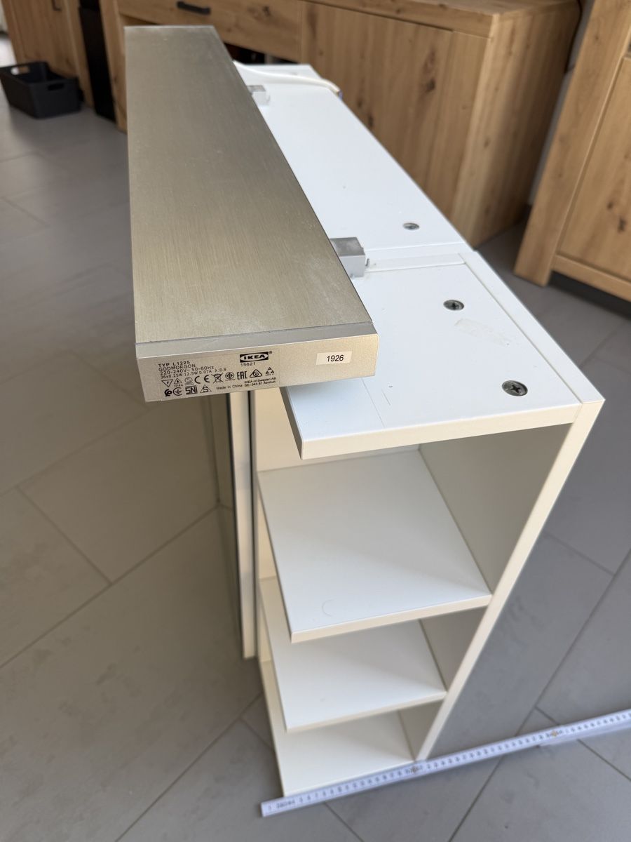 Armadietti a specchio: Bathroom Cabinet with Mirror and Light – Usato da Arlesheim venduto da jan_5fsk 1