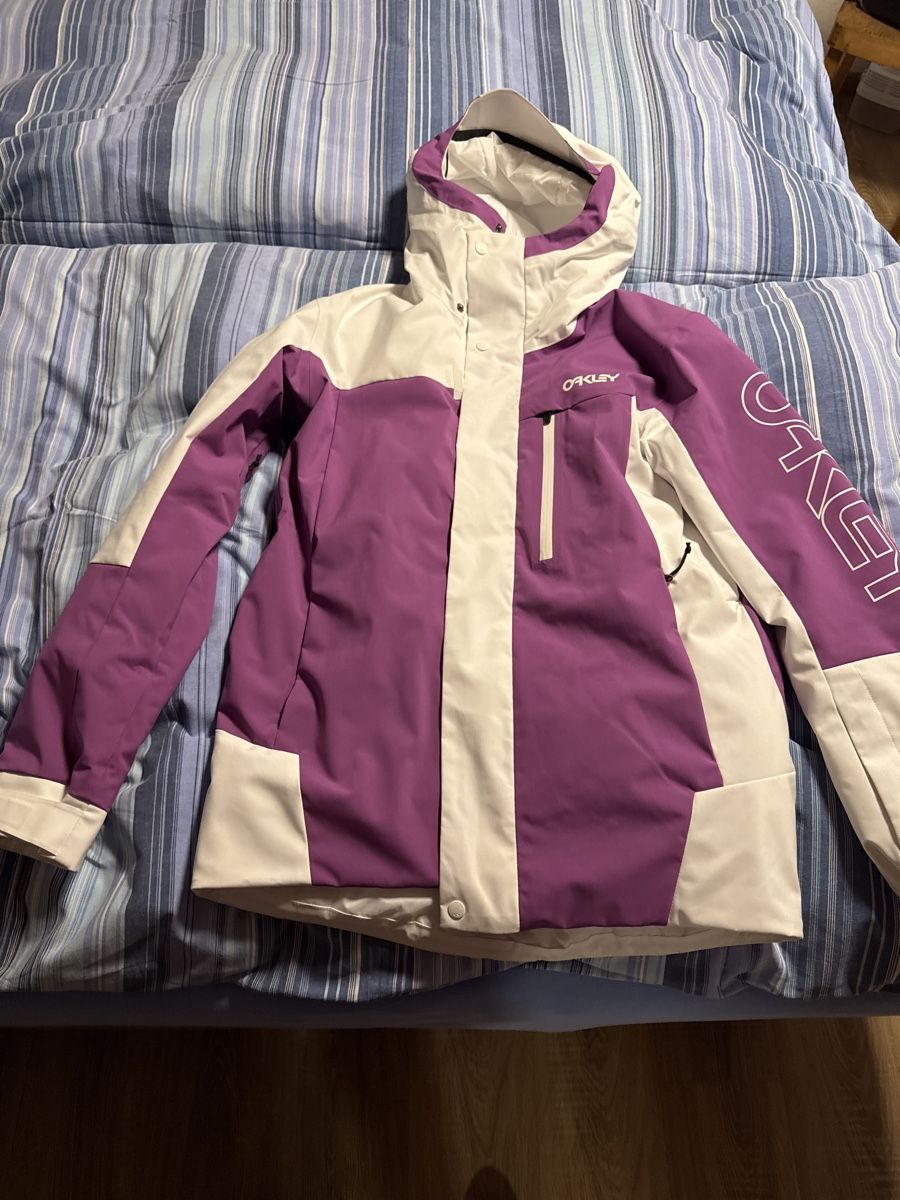 Oakley Giacche: Skijacke Oakley – Nuovo (secondo la descrizione) da Pieterlen venduto da Ksenia3003