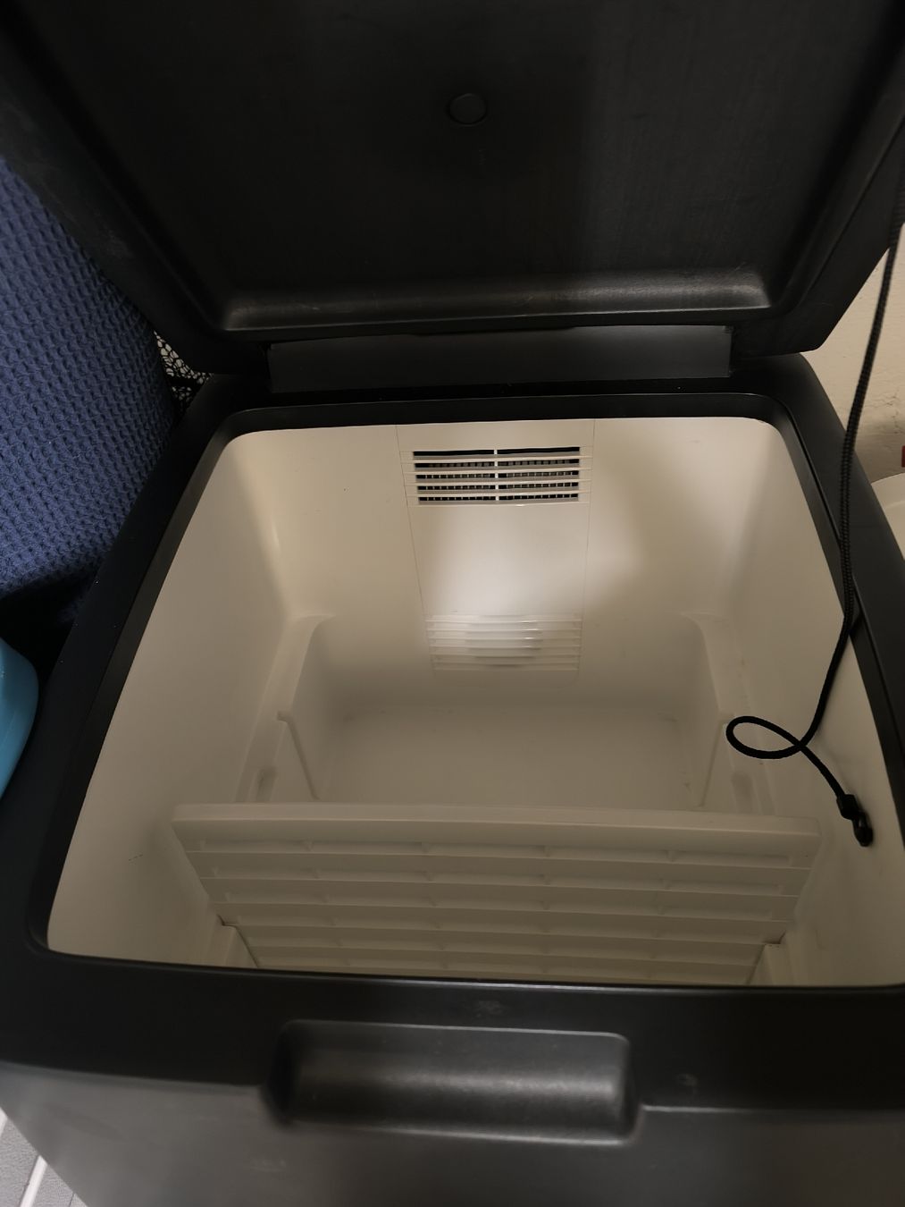 Frigoriferi & Refrigeratori: kühlbox – Usato da St. Gallen venduto da rac_8n8q 1