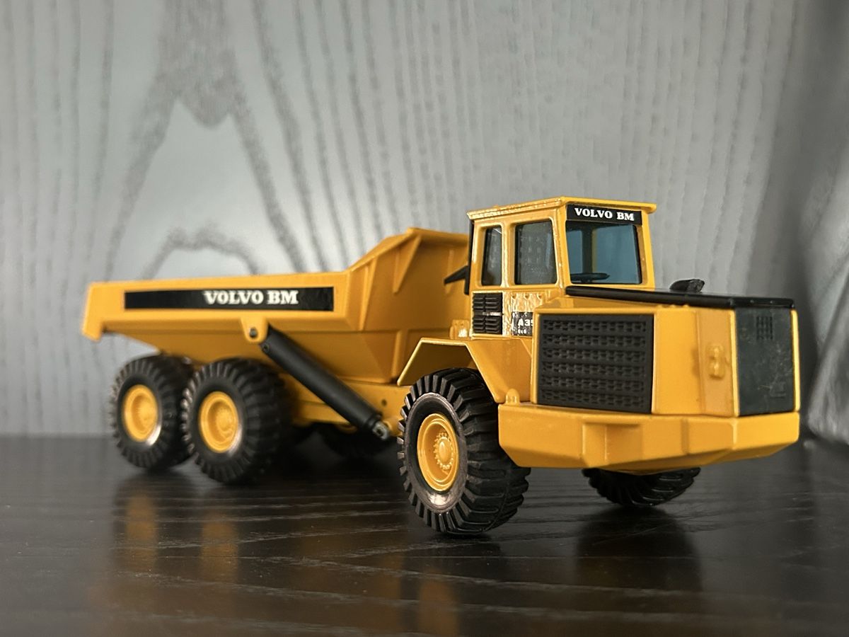 Volvo Escavatori: Volvo A35 , 1:50 , Joal – Nuovo (secondo la descrizione) da Horw venduto da Tigercat635
