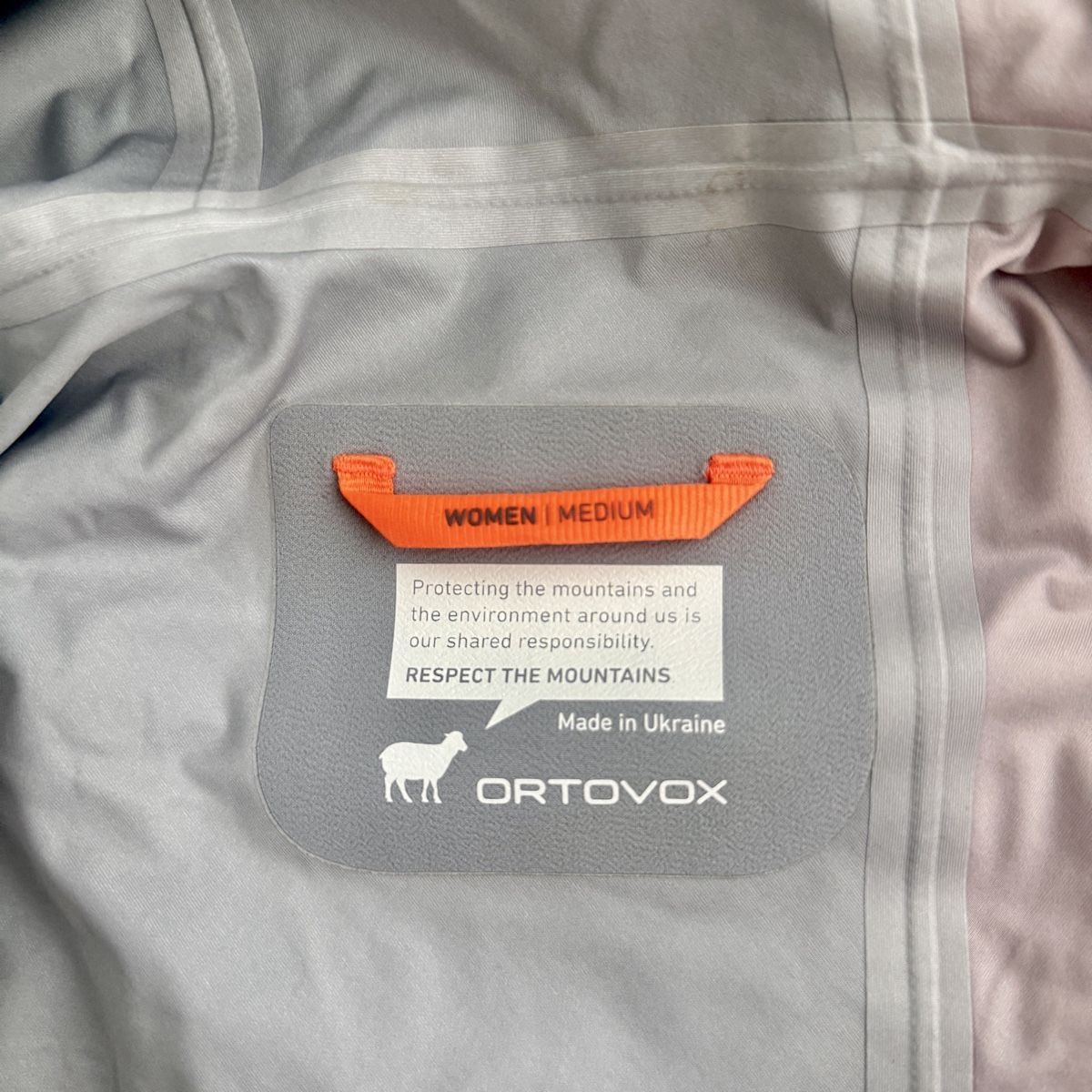 Ortovox Giacche: Ortovox 3L Ortler Hardshell jacket M – Nuovo (secondo la descrizione) da Wädenswil venduto da katdede 2