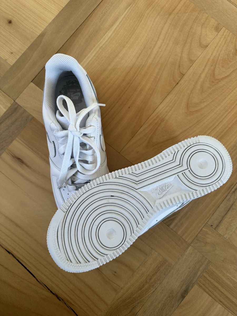 Nike Damenschuhe: Nike Air Force 1, Gr. 38.5 – Gebraucht aus Speicher von Loumi711 3