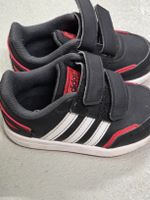 Adidas Kinderschuhe schwarz rot mit Klettverschluss Gr. 21