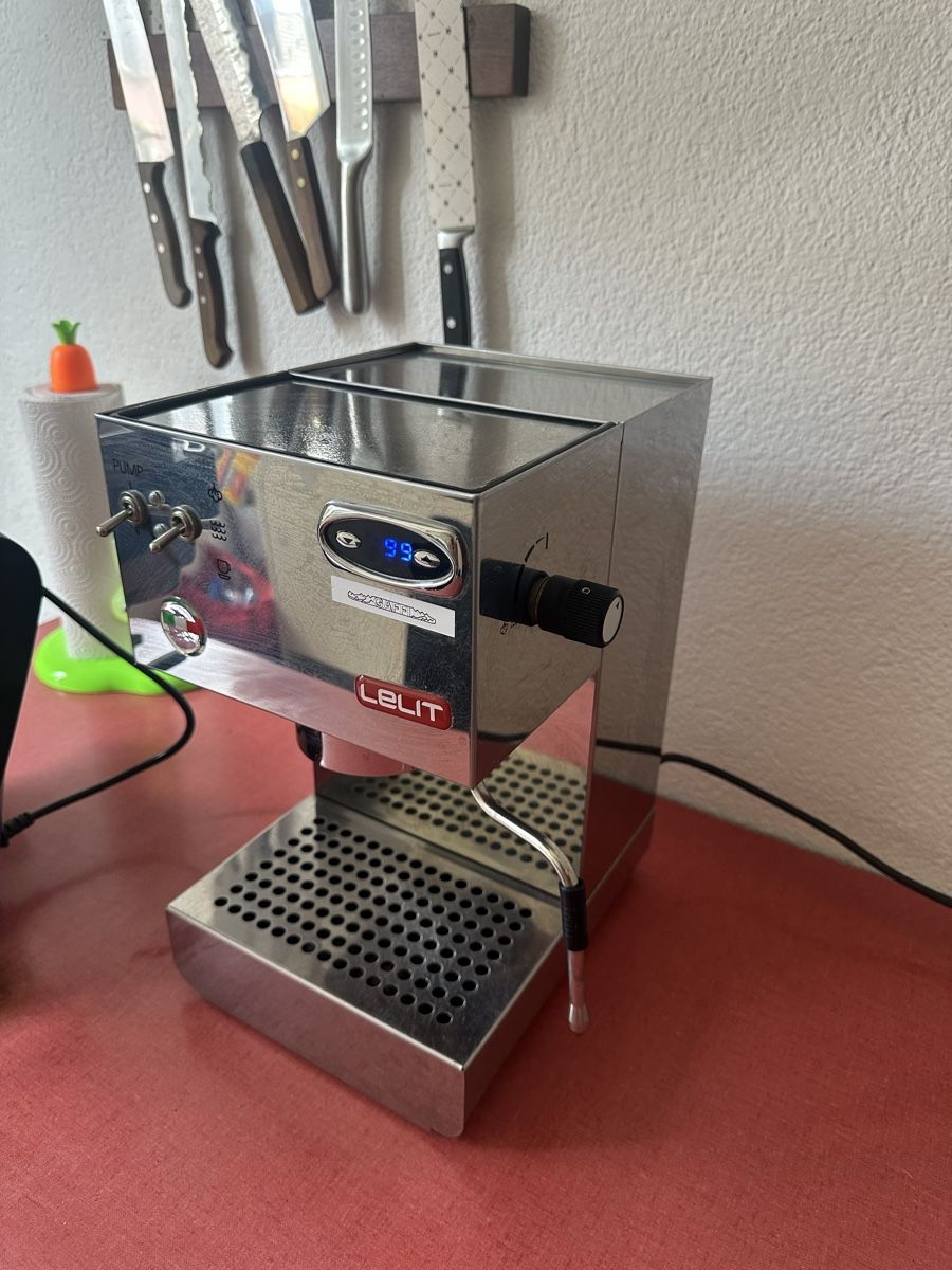 Lelit Kaffeemaschinen & Espressomaschinen: Lelit Glenda pl41plust – Gebraucht aus Bern von Hoechstbietende 1