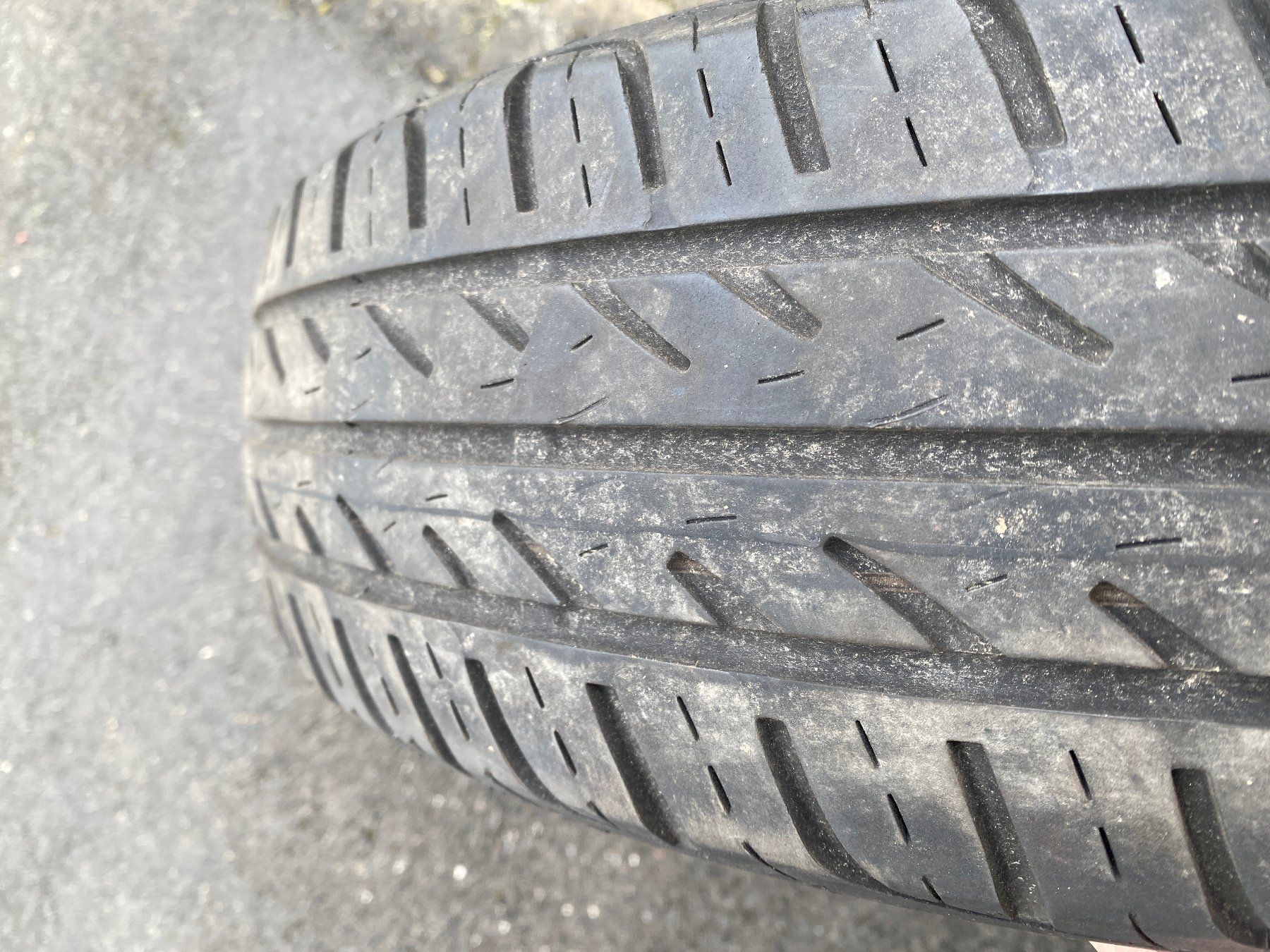 Pneumatici & Ruote complete: Sommerreifen 175/70 R14 – Usato da Kaltbrunn venduto da Steoli74 4