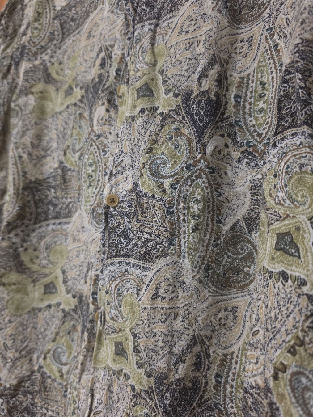 Camicie: Chemise manche courte motif cachemire – Usato da Genève venduto da rocco.m 3