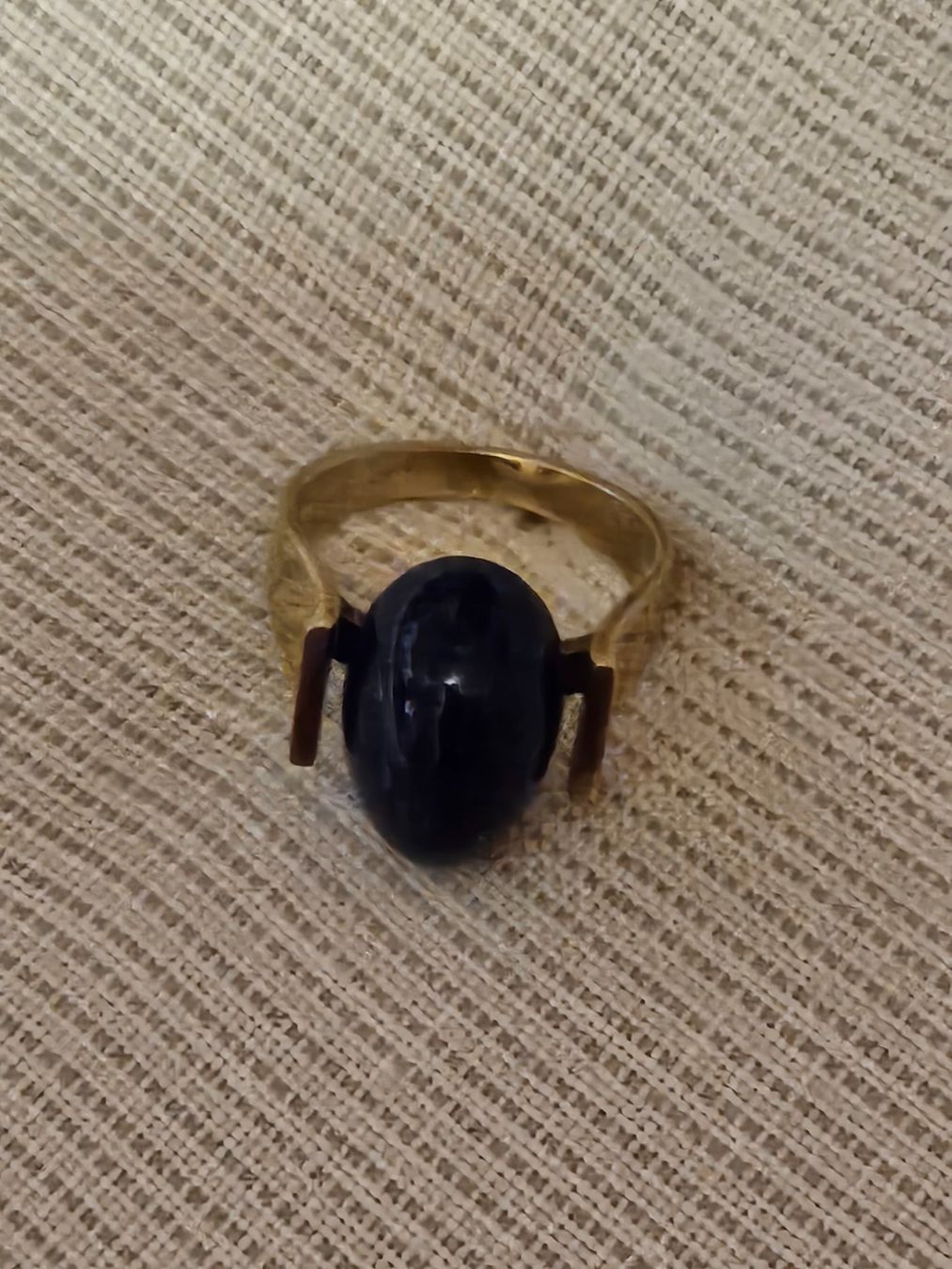 Bagues: Goldring mit blauem Stein - Gr.51 – D'occasion à Uznach par Laeuffer