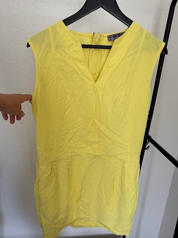 Kleider: Kleid Diesel – Gebraucht aus Küsnacht ZH von nat_m97w