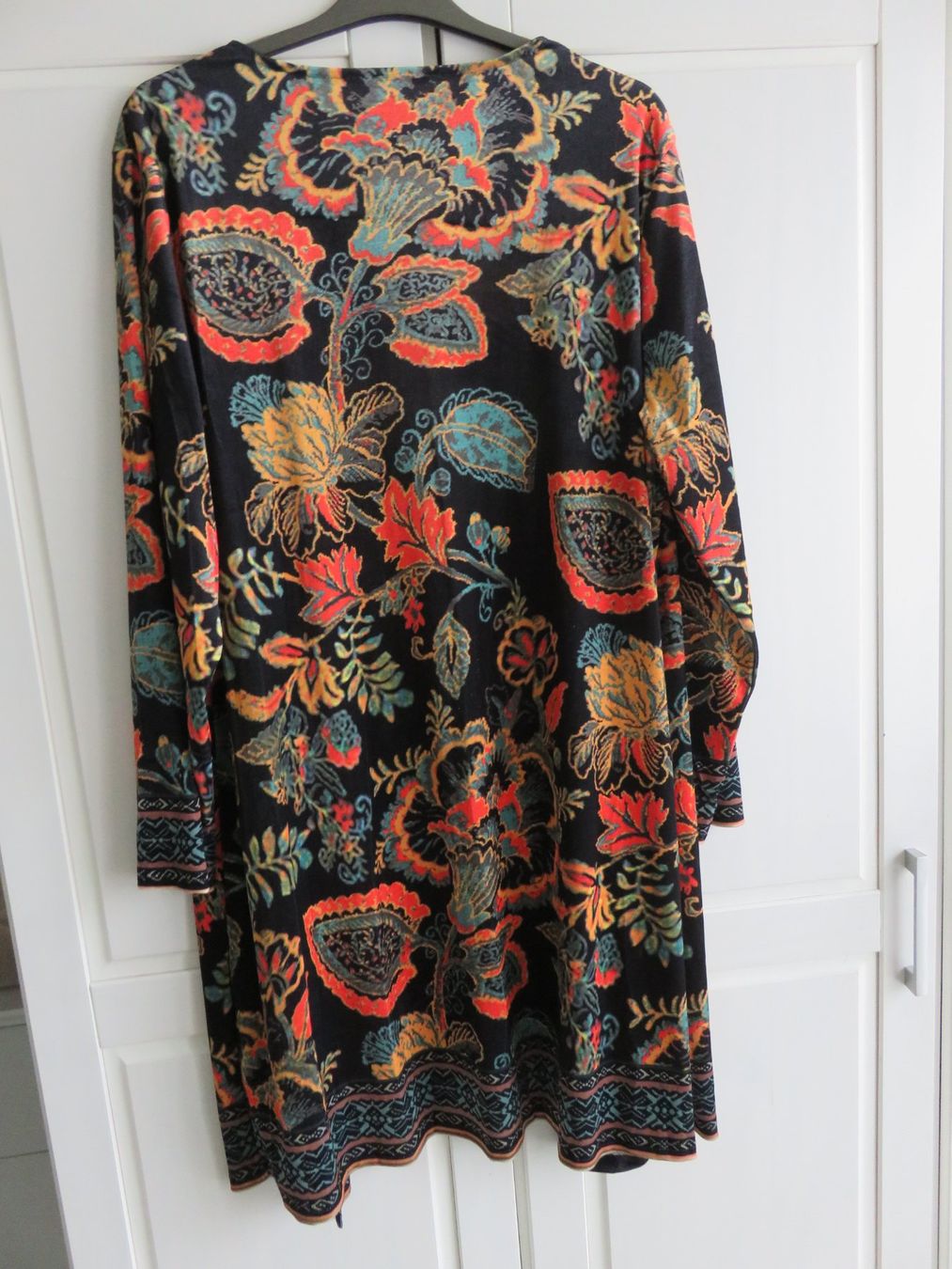 Jacken: BUNTE LONGJACKE Gr. M – Neu (gemäss Beschreibung) aus Lachen SZ von portofino01 1