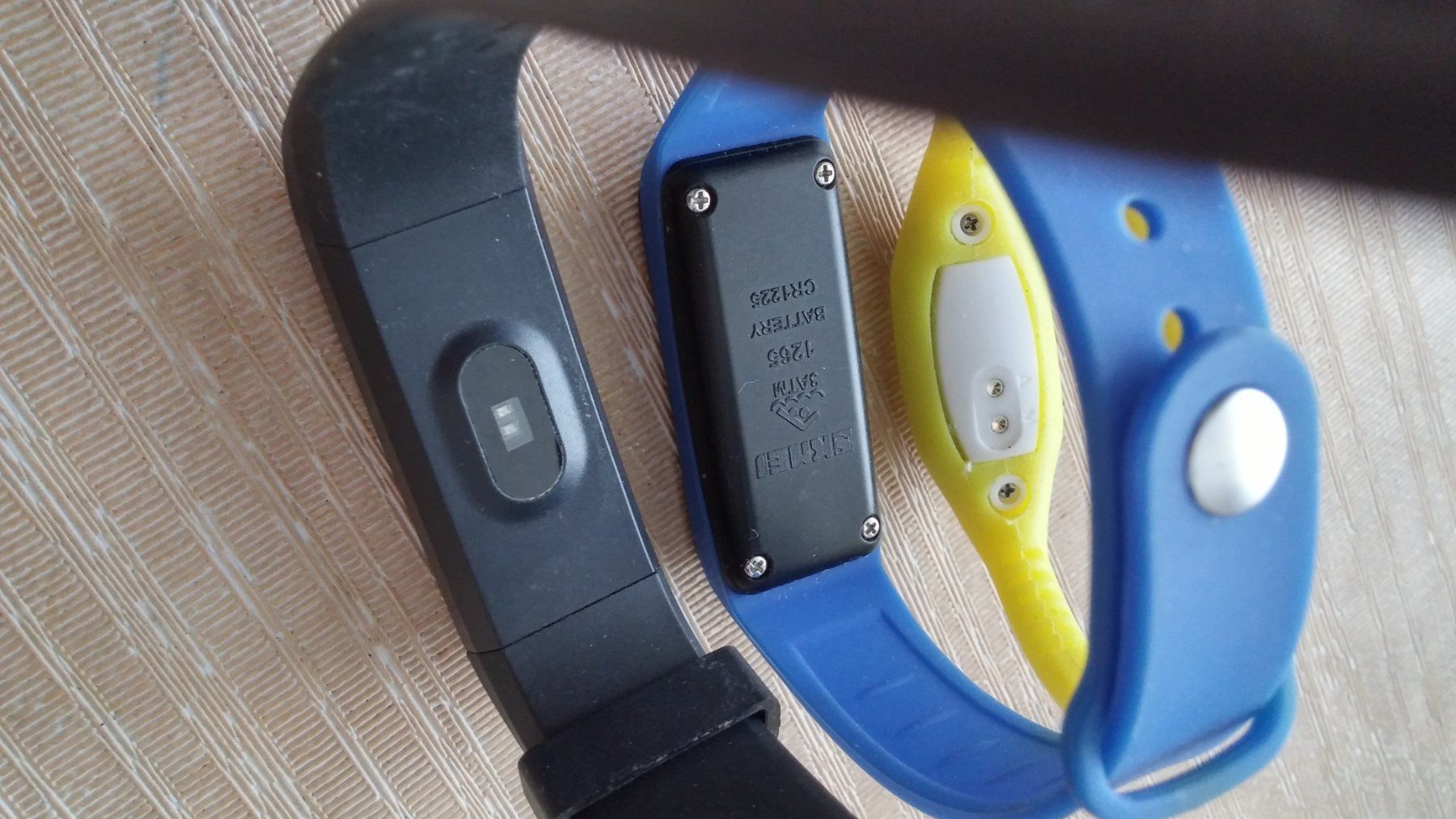 Smartwatch: Lot 3  Fitnesstracker Smartwatch – Defekt aus Zürich von sendbad 2