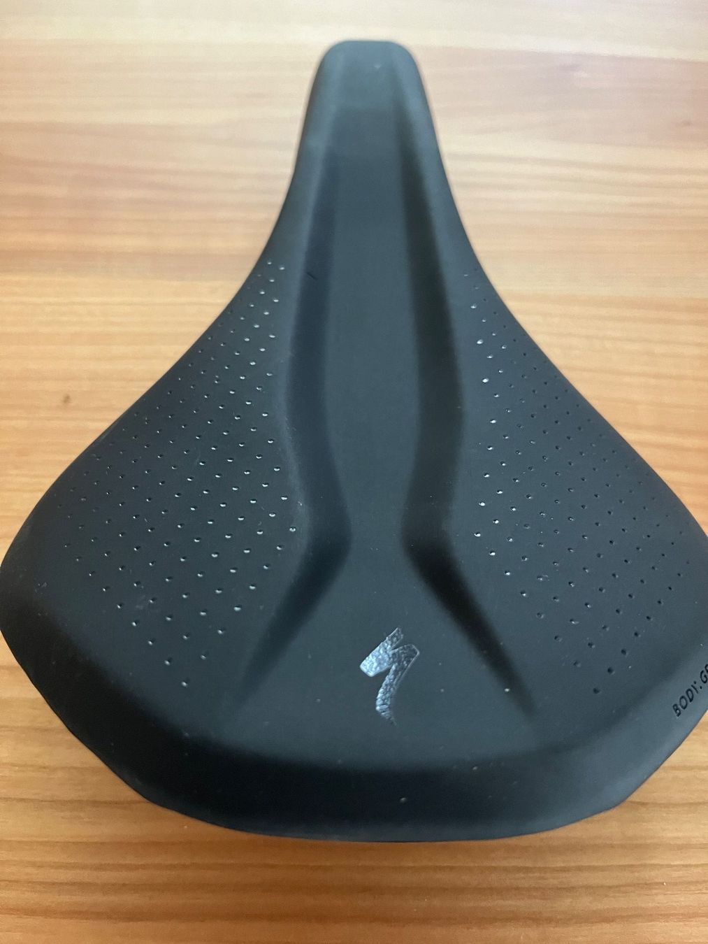 Specialized Ersatzteile: 2 Stk. Sattel Specialized Bridge Neu, unbenutzt – Neu (gemäss Beschreibung) aus Balsthal von Benouk99