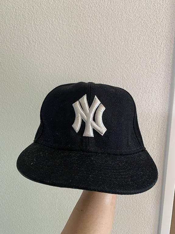 Autres vêtements & accessoires: New York  Cap – D'occasion à Hochdorf par suatvid