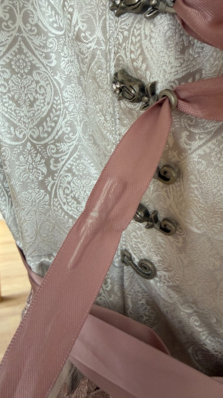 Krüger Robes: Krüger Dirndl Gr. 42 Silber/Rosa – Neuf (Voir description) à Baden par cha_2mlv 4