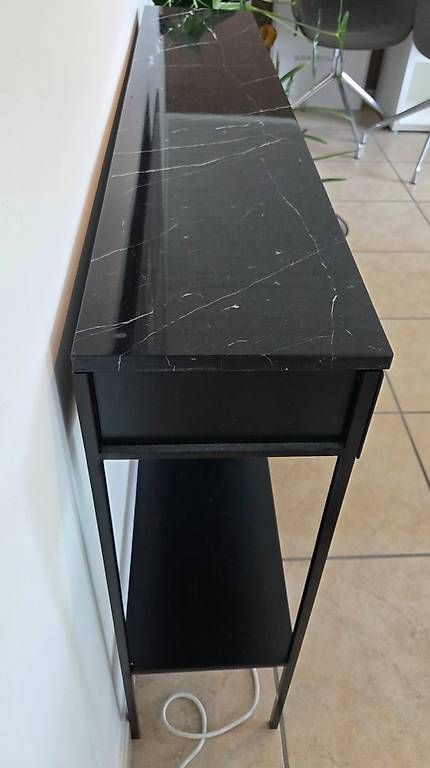 Cassettiere: Console marbre et métal noire – Usato da Genève venduto da cel_9ypg 1