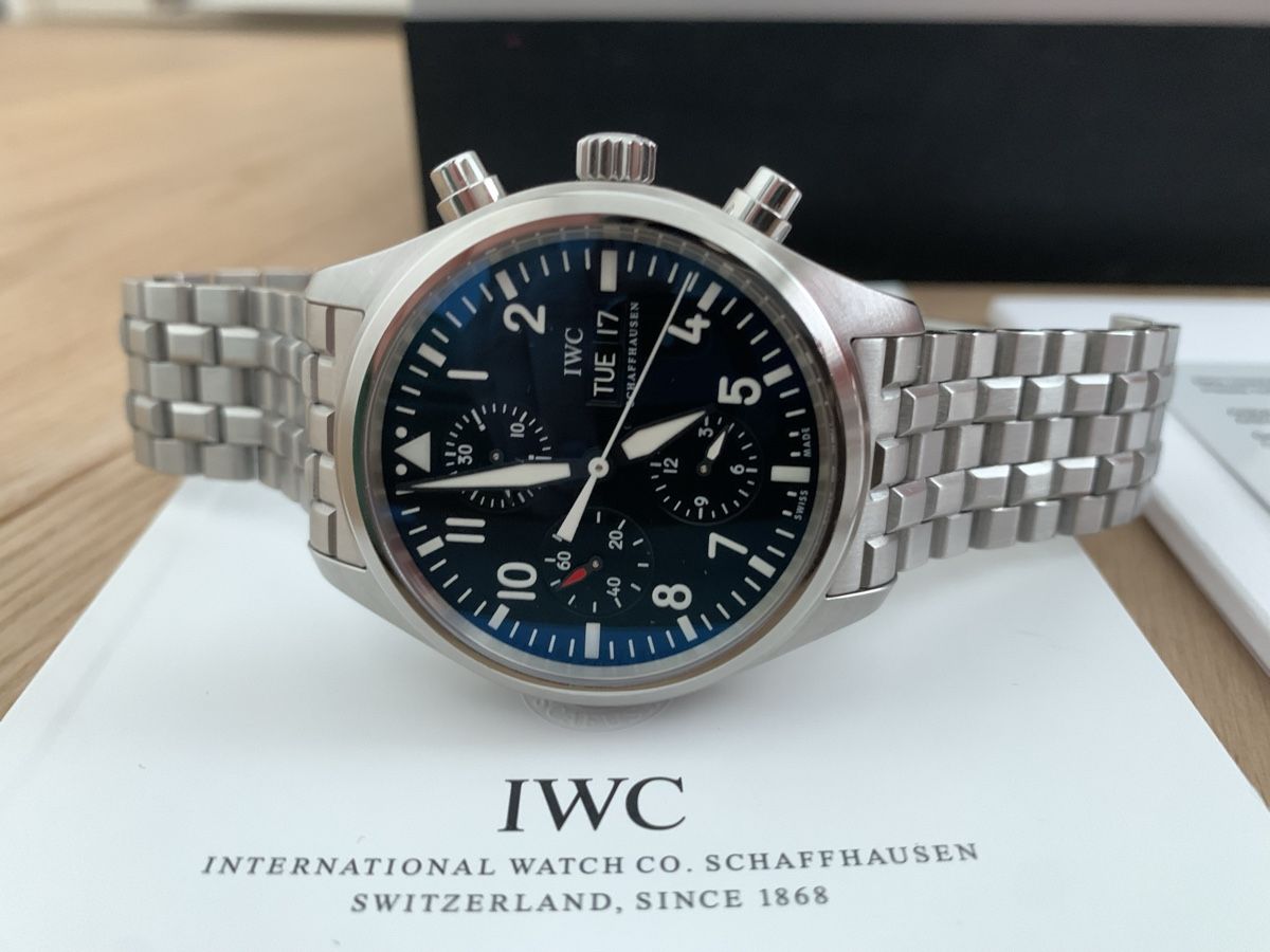 IWC Uhren: IWC IW371704 Neuwertig – Gebraucht aus Emmenbrücke von Van92