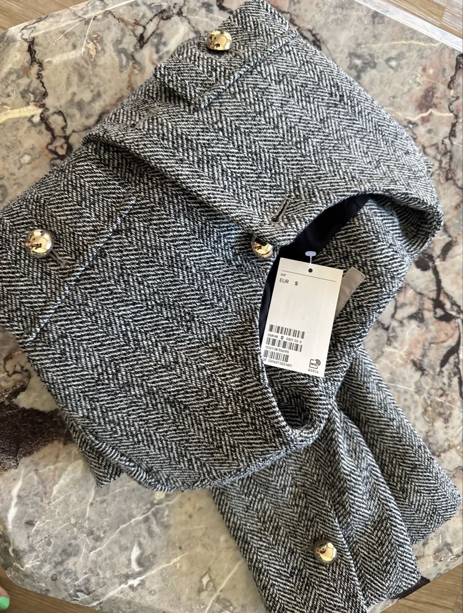 H&M Maglioni & Felpe: H&M Blazer  – Nuovo e nell'imballaggio originale da Birrwil venduto da wata90 1