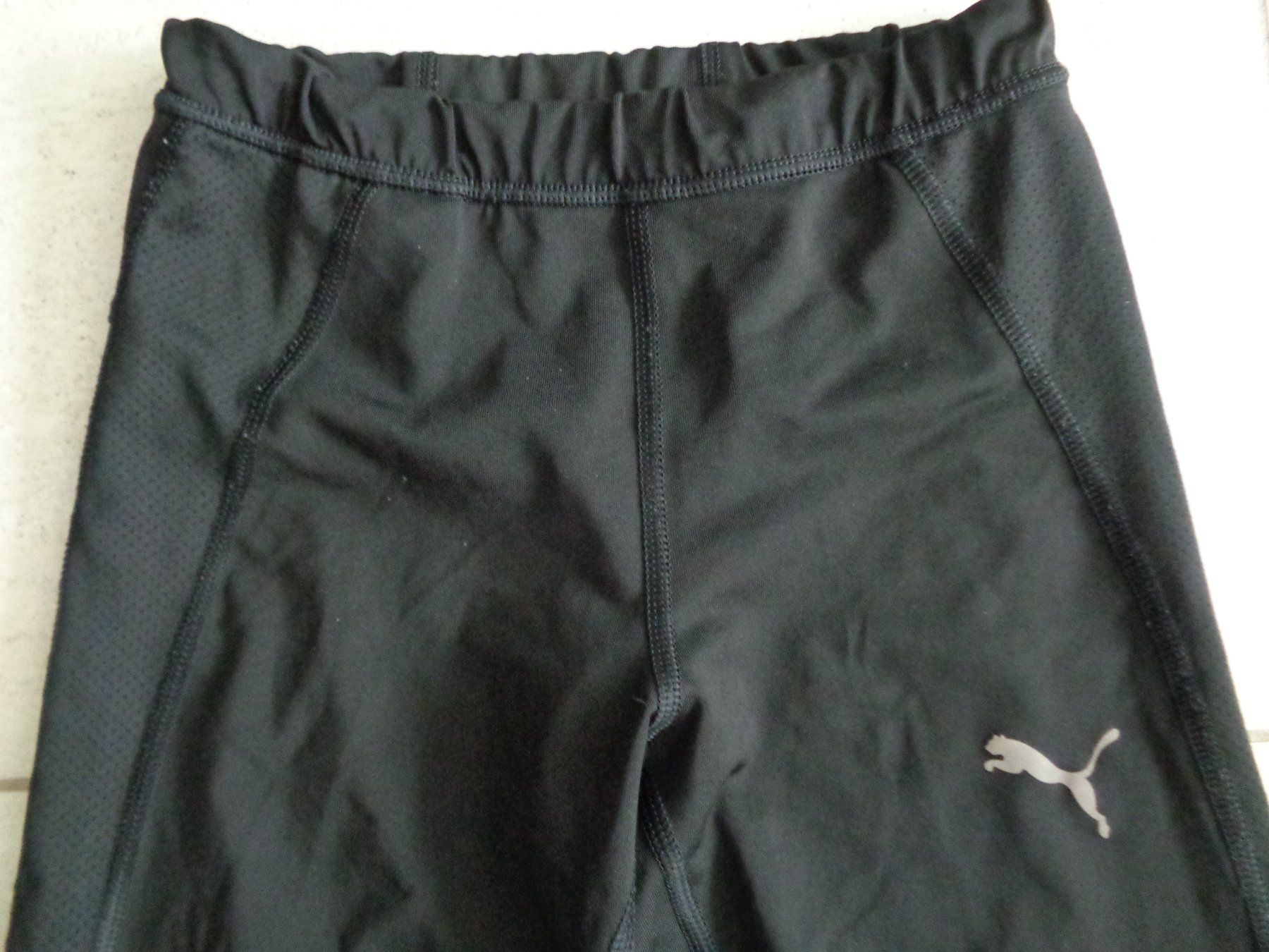 Puma Hosen: PUMA SPORT HOSE GR.S – Gebraucht aus Rotkreuz von Samballi 1