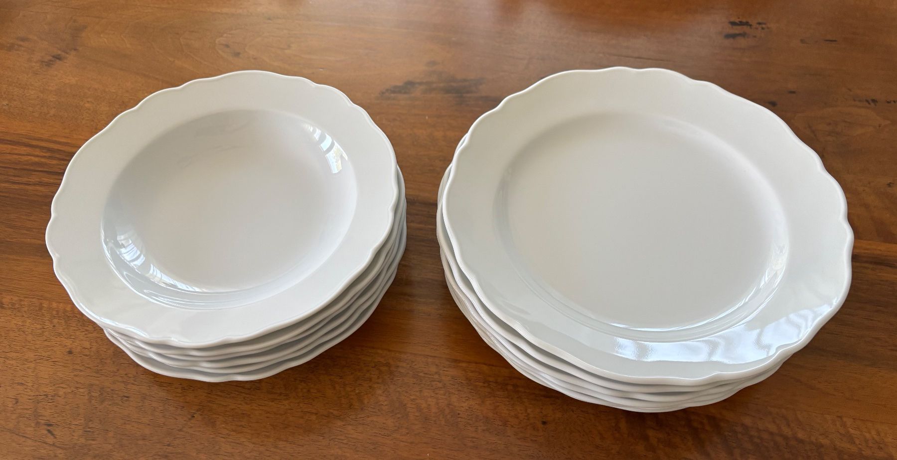 Hutschenreuther Set di piatti: Komplettes HUTSCHENREUTHER-Service – Nuovo (secondo la descrizione) da Weisslingen venduto da aja_2bb8 2