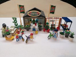 Playmobil Flora Shop Gartencenter, viele Blumen und Besucher