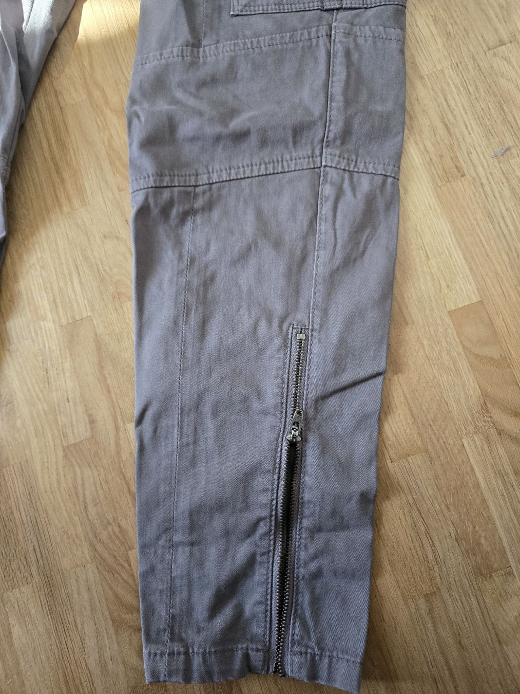 Woolrich Hosen: Pantalons cargo Woolrich gris taille 29  – Gebraucht aus Mont-sur-Lausanne von Didinho 2