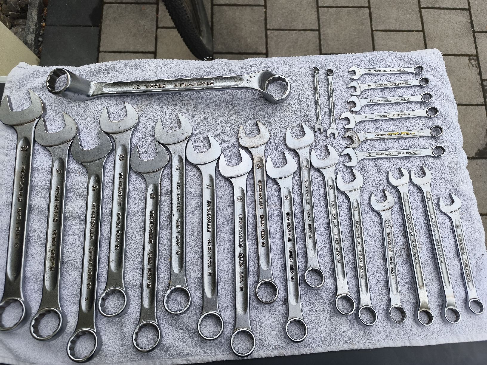 Stahlwille Tutti gli attrezzi: Ringabelschlüssel MEGA SATZ STAHLWILLE – Usato da Recherswil venduto da Sruscha58