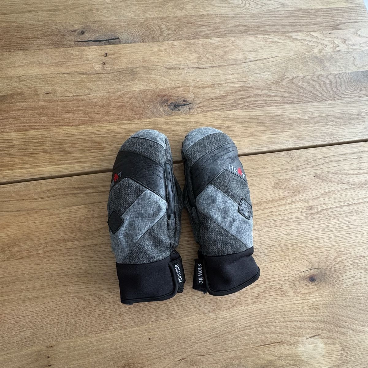 Guanti & manicotti: Skihandschuhe – Usato da Konolfingen venduto da Smorgi