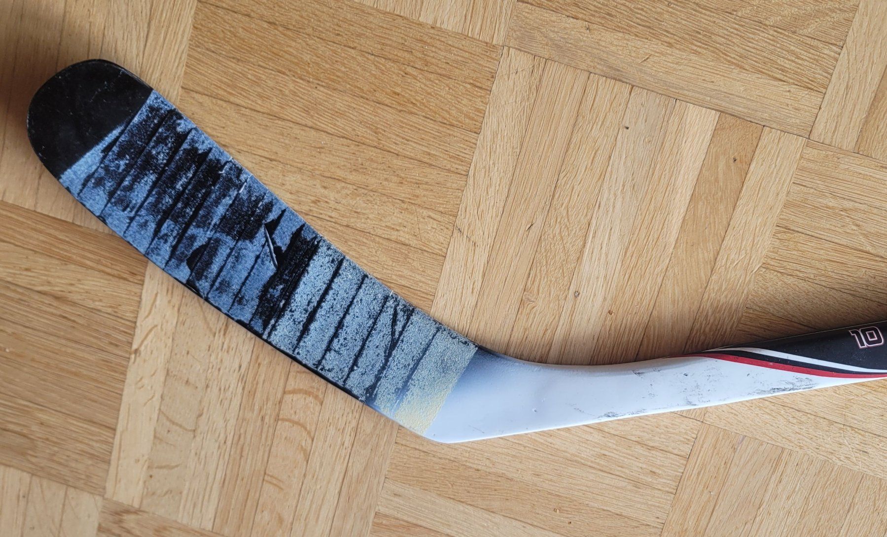 Ccm Crosses & Cannes: CCM Octo Gun Eishockeyschläger rechts Flex 85 – D'occasion à Zimmerwald par ab1Franken 4