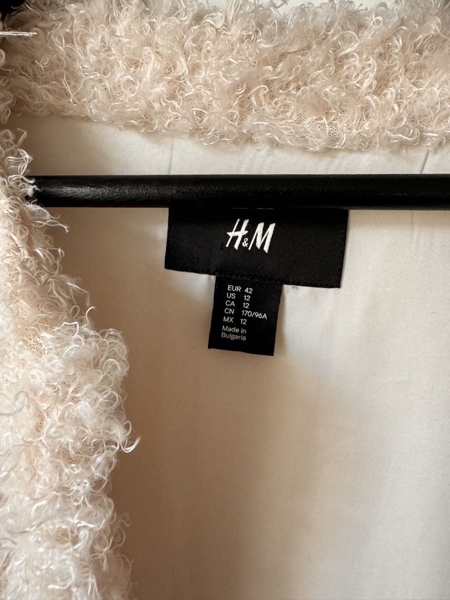 H&M Giacche: Schafschur-Optik-Jacke weiss H&M 42 – Nuovo (secondo la descrizione) da Richterswil venduto da Manu55555 1