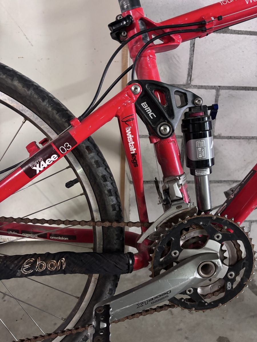 BMC Velos: BMC Fourstroke W02 – Defekt aus Bonstetten von swiss_diver 3