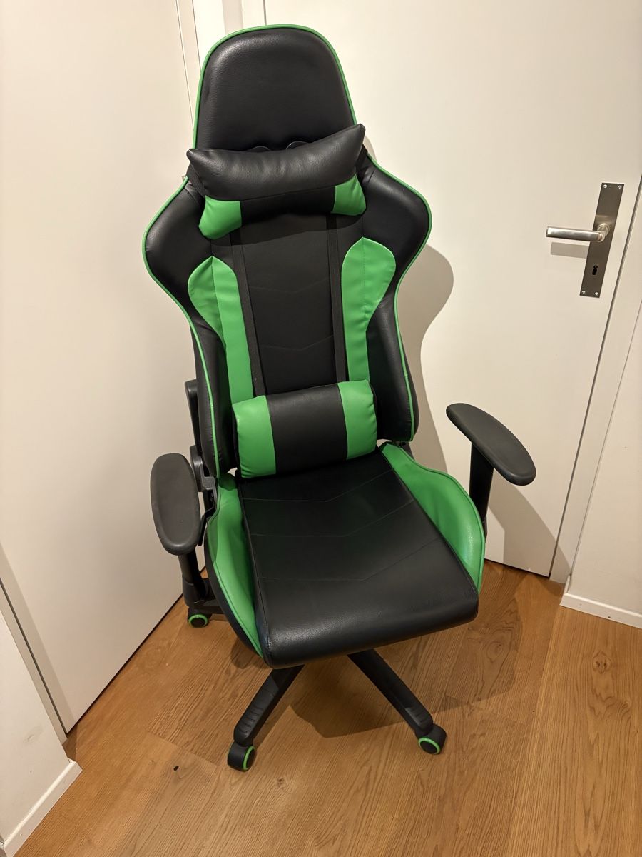 Stühle: Gaming stuhl – Gebraucht aus Rifferswil von jasonevans76 1