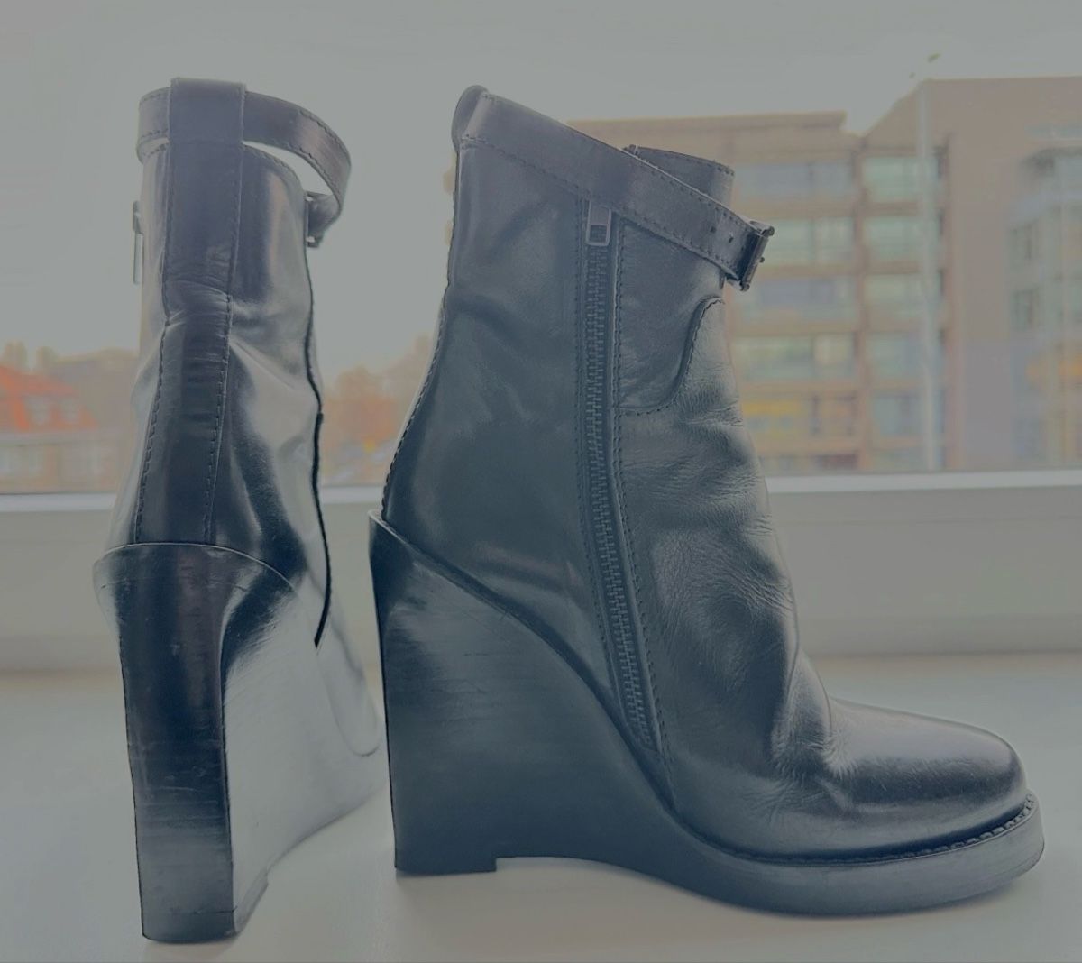 Scarpe da donna: Ann Demeulemeester Stiefeletten – Usato da Rapperswil SG venduto da liv_7nkf 5